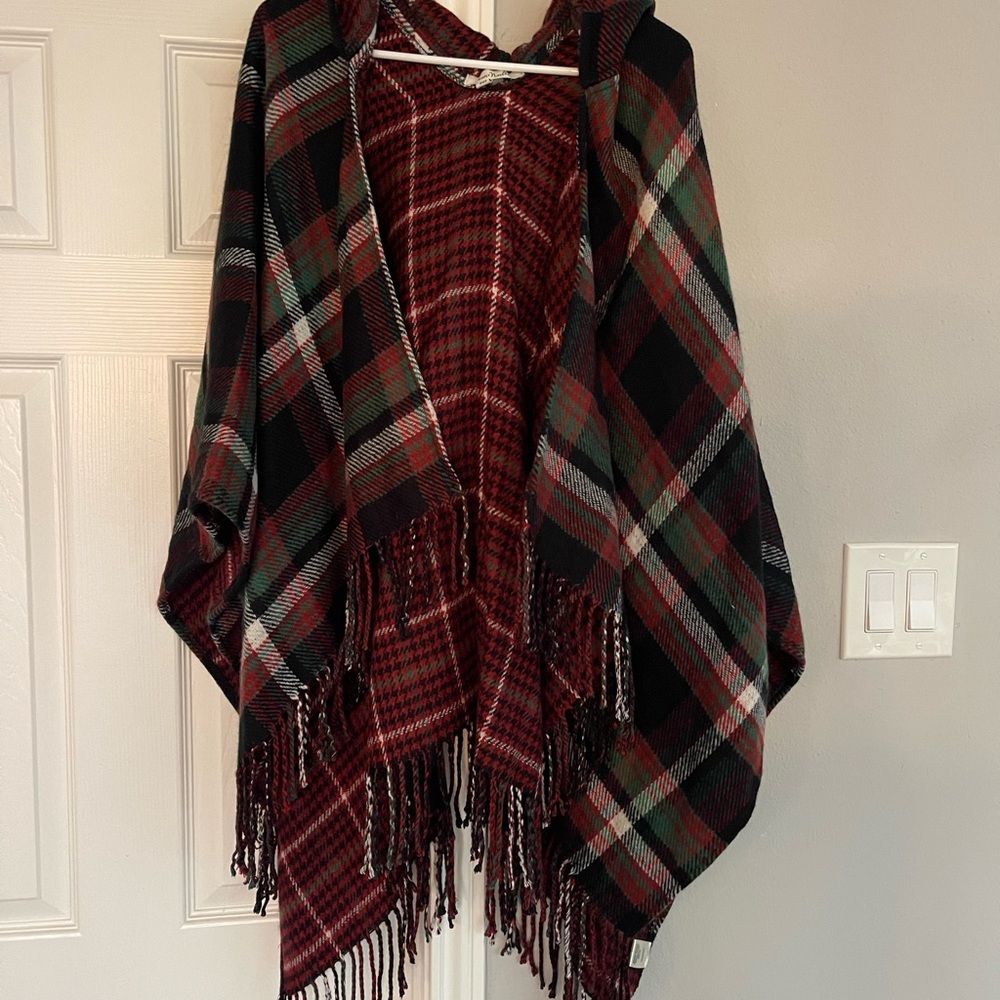 Fashion Cape - perfect condition - never worn